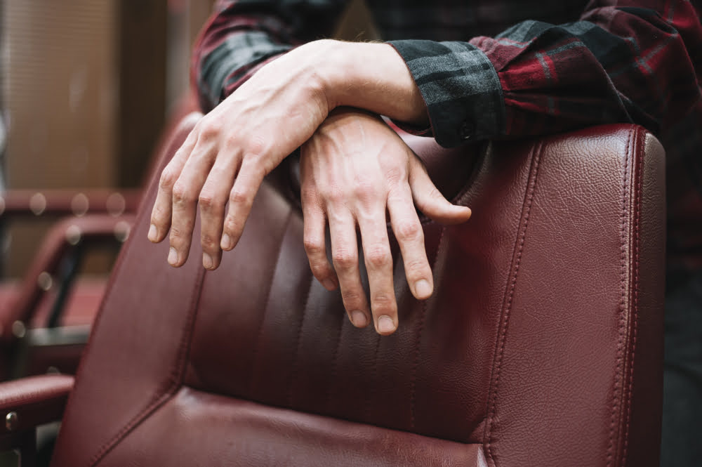 The Best Luxury Men's Manicure Sets for Grooming Excellence