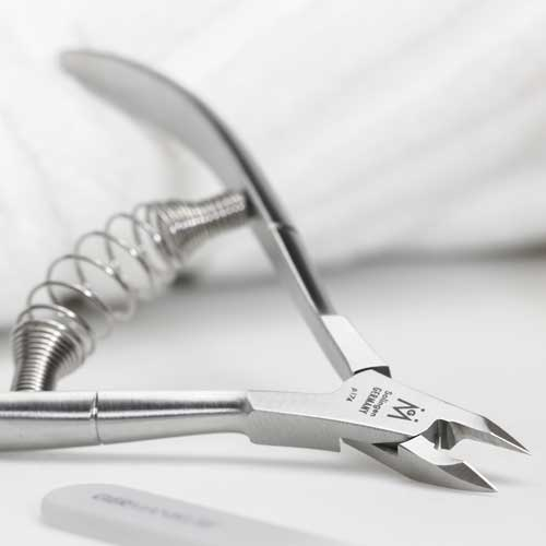 The best cuticle nippers on the market