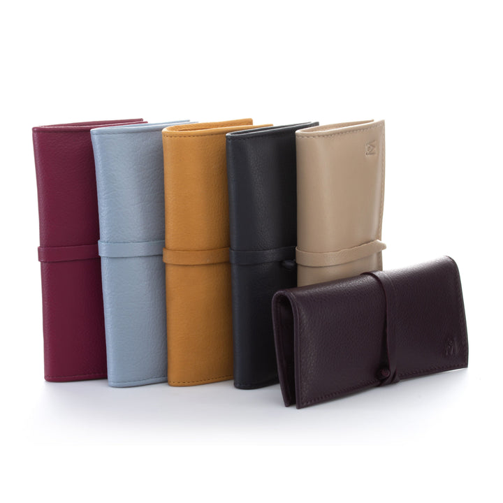 Short 5 Piece Leather Roll By GERMANIKURE