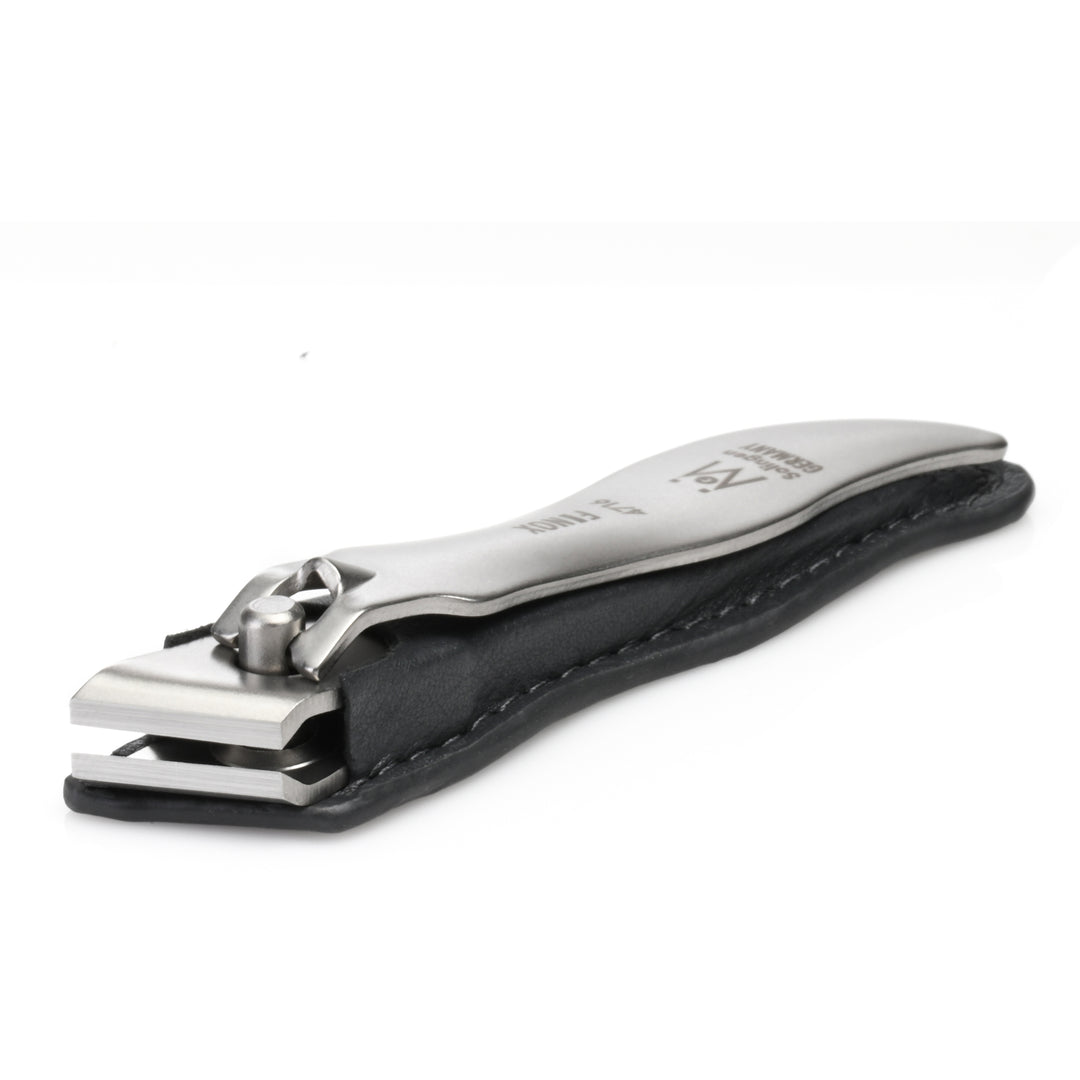 GERMANIKURE Large toenail clipper with leather case