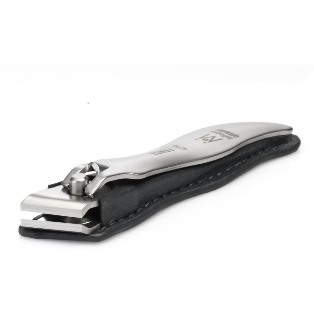 Large toenail clipper with leather catcher Large toenail clipper with leather catcher